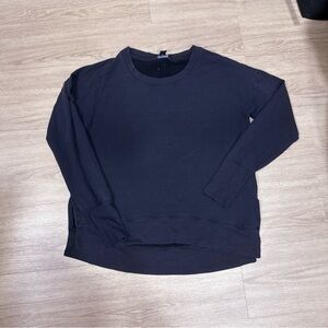 Athleta Women's Black Crew Neck Sweater